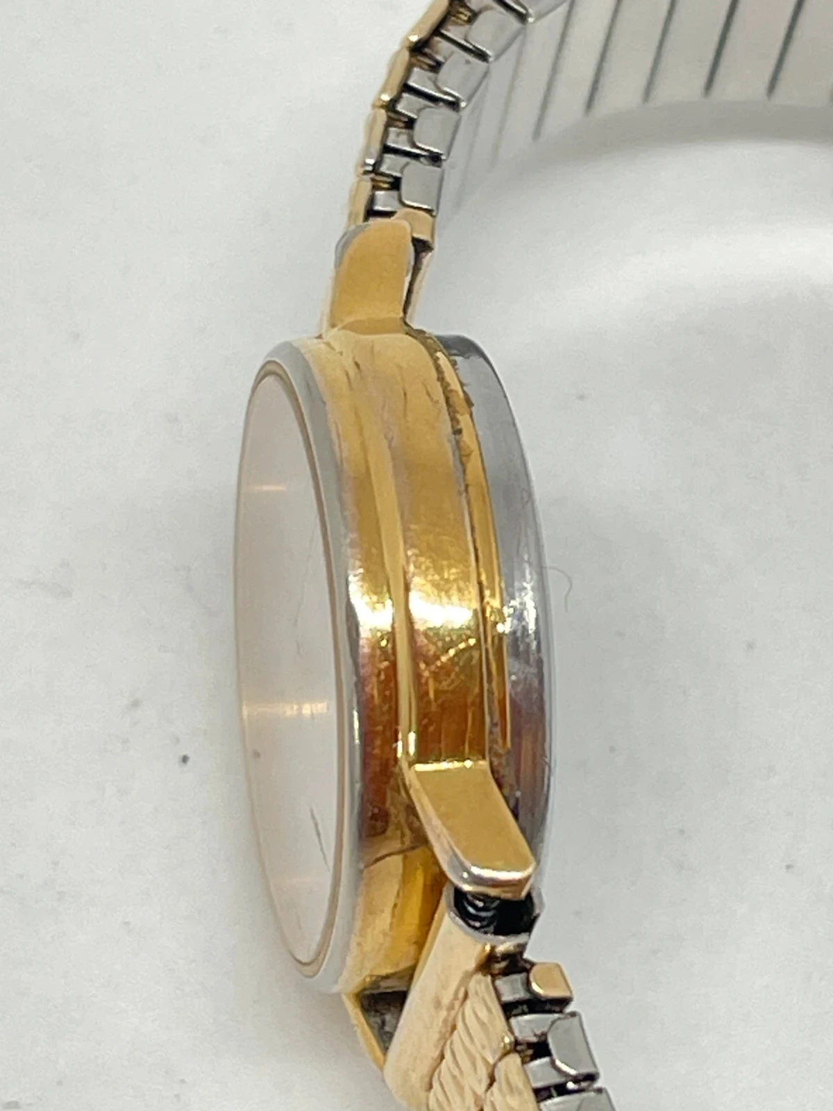 Reloj Vintage Marca Yema Mujer - Funcionando perfectamente - elegante y discreto - Y2K – photo 13